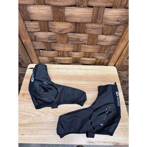 SUGOI Black Reflective Cycling Shoe Covers
